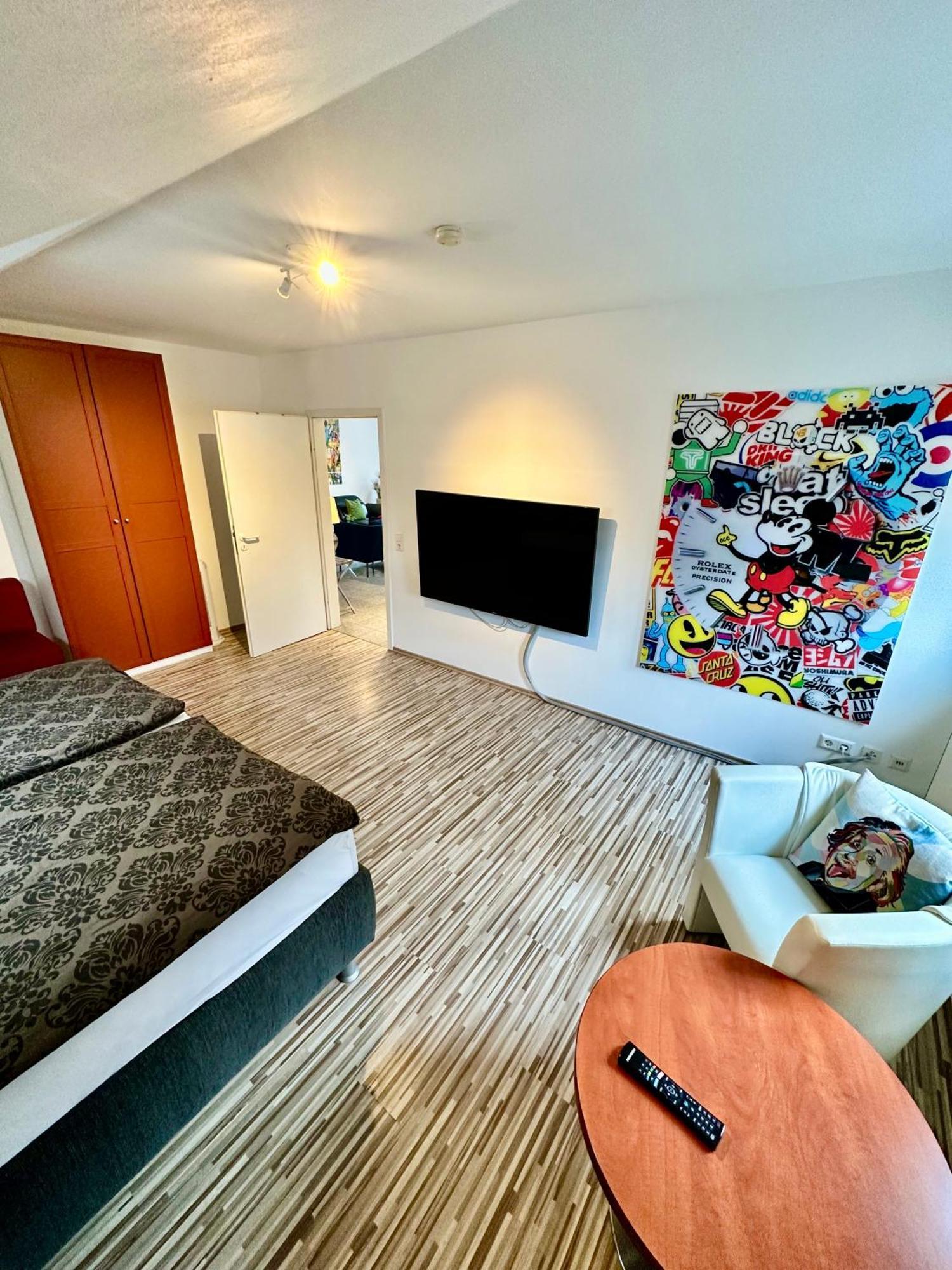Zwei Ferienwohnungen Anker Max 5 Personen & Leuchtturm Max 4 Personen, Direkt In Steinhude Scheunenviertel, Balkon, Wlan , Privater Parkplatz, Wallbox Extérieur photo