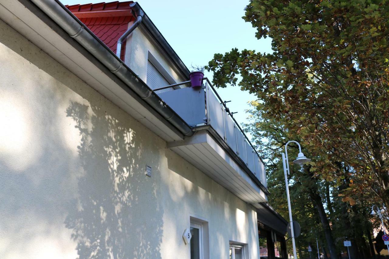 Zwei Ferienwohnungen Anker Max 5 Personen & Leuchtturm Max 4 Personen, Direkt In Steinhude Scheunenviertel, Balkon, Wlan , Privater Parkplatz, Wallbox Extérieur photo