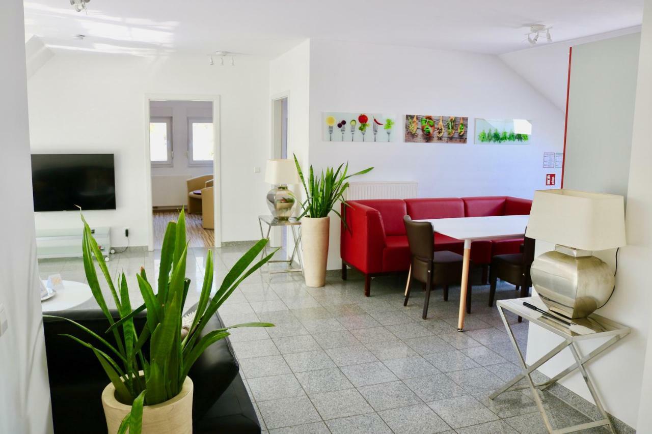 Zwei Ferienwohnungen Anker Max 5 Personen & Leuchtturm Max 4 Personen, Direkt In Steinhude Scheunenviertel, Balkon, Wlan , Privater Parkplatz, Wallbox Extérieur photo
